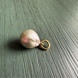 Monica Vinader Nura Grey Baroque Pearl Pendant Charm